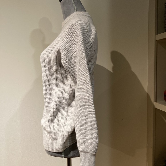 Aritzia pale gray waffle, knit, crewneck sweater, size 2XS - Picture 6 of 7